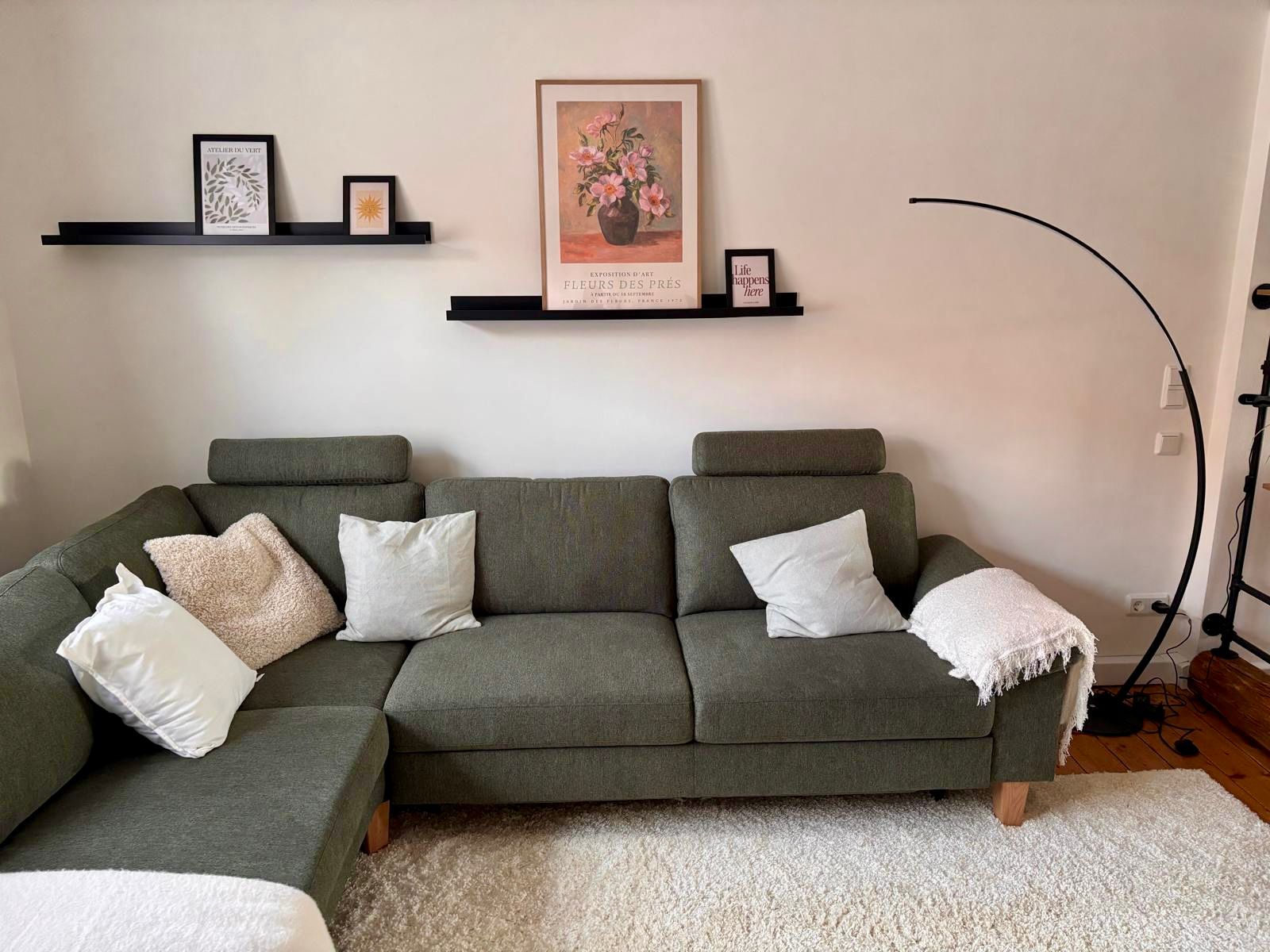 Wohnzimmer mit Kamin